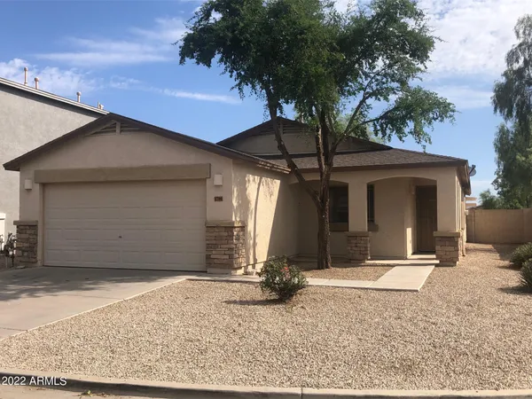 $1,695 | 1790 East Silktassel Trail, San Tan Valley, AZ 85143