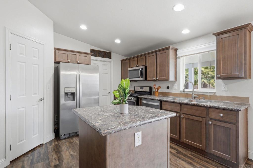 1255 Sumner Avenue El Cajon, CA 92021 - Photo 8 of 38