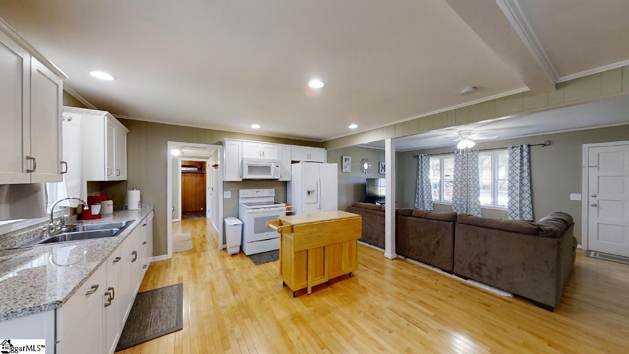 234 Scalybark Road Greenville, SC 29617 - Photo 14 of 34