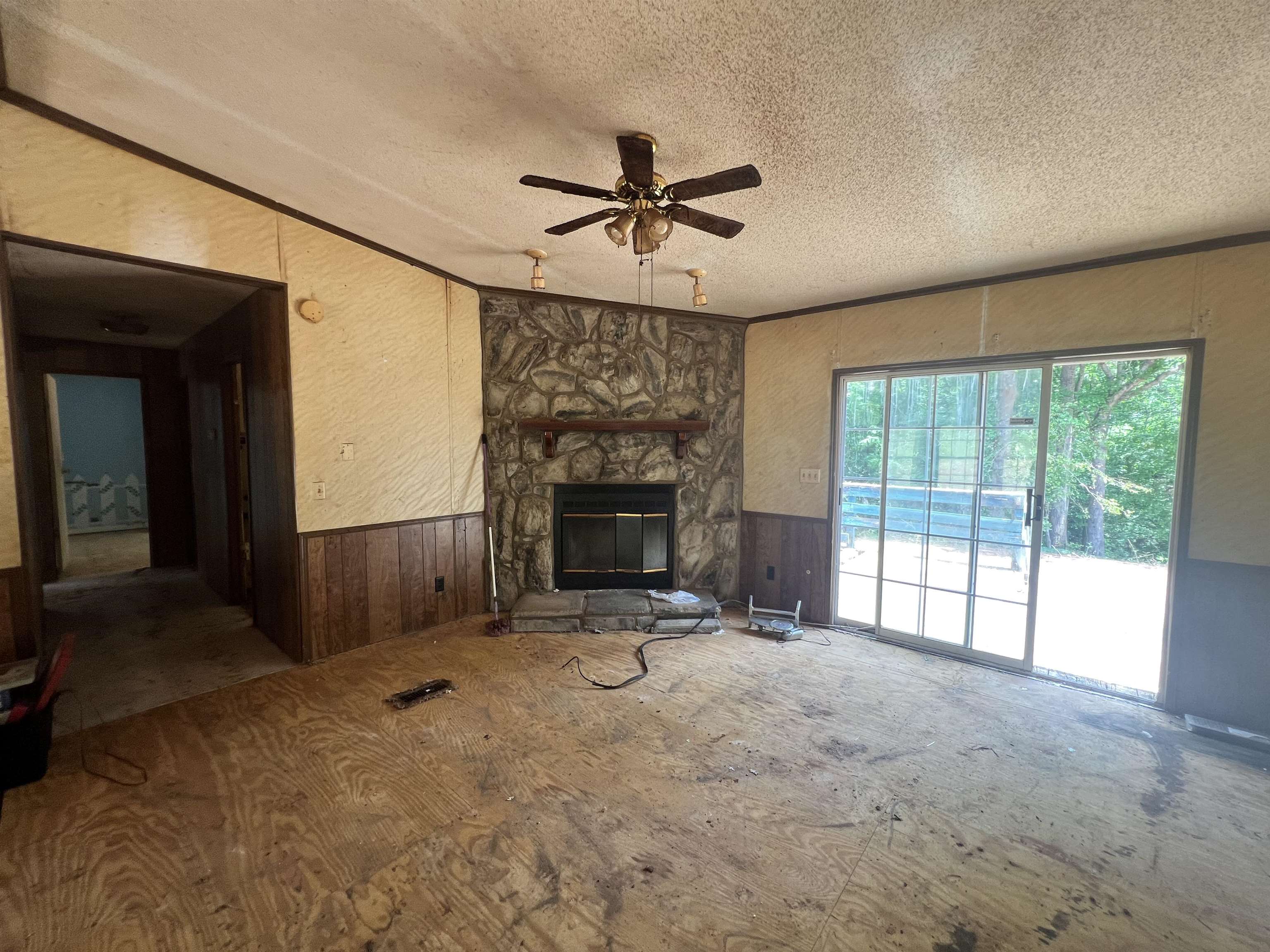 530 Wilkins Ford Road Inman, SC 29349 - Photo 10 of 22