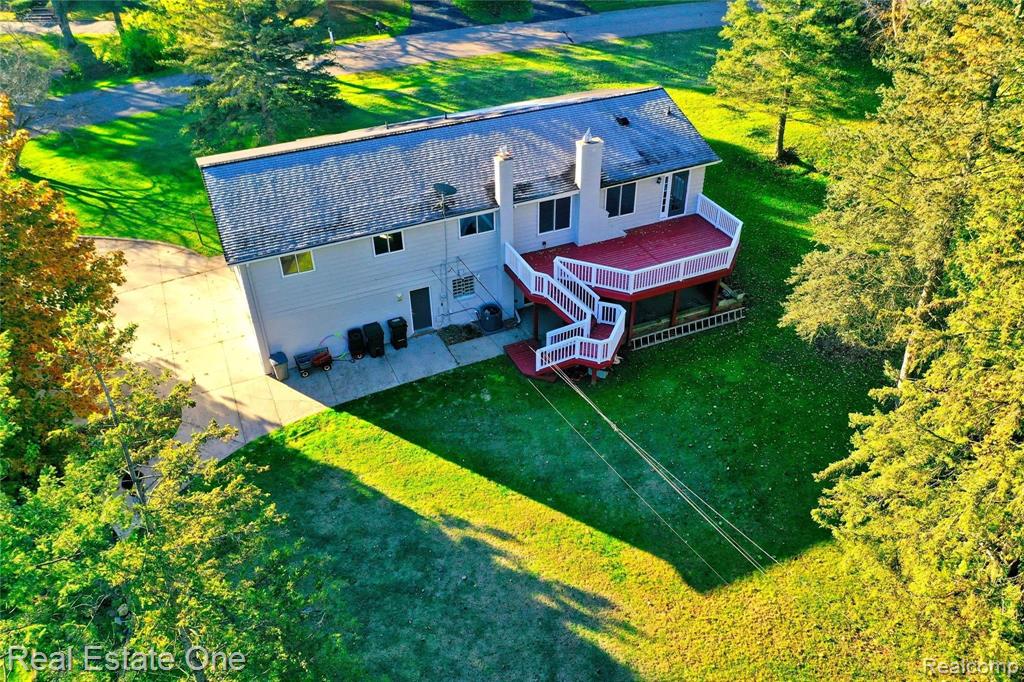 2060 Bretton Drive South Rochester Hills, MI 48309 - Photo 39 of 39