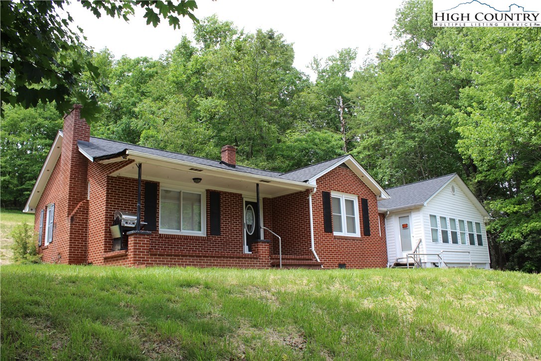 1362 Deep Ford Road Lansing, NC 28643 - Photo 7 of 16