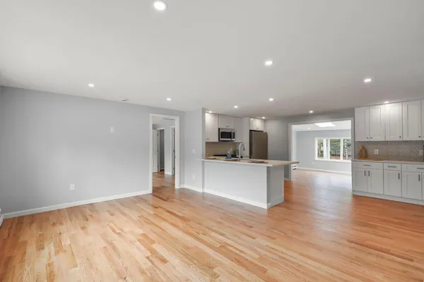 $649,000 | 80 Mariner Circle, Cotuit, MA 02635