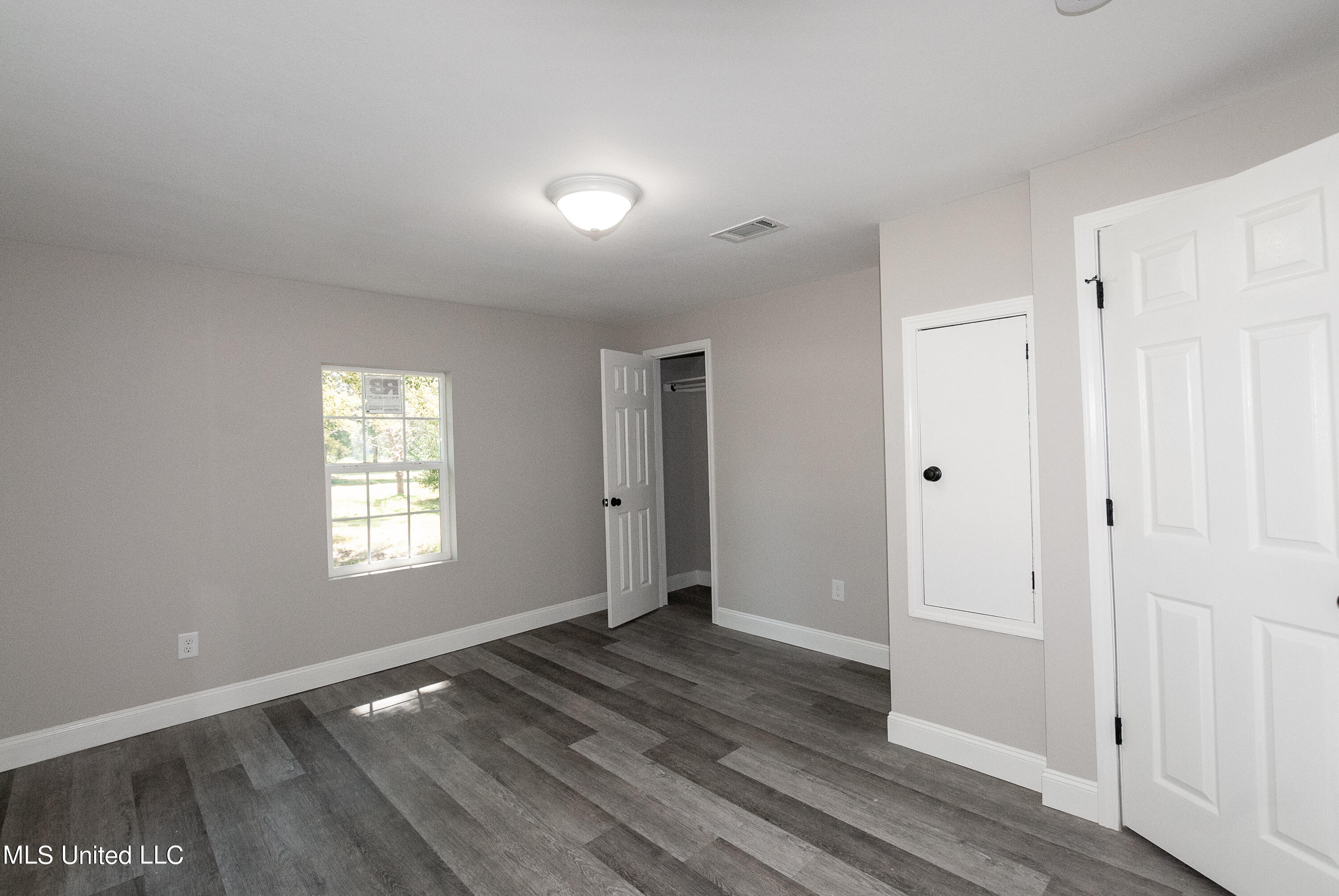 21621 County Home Road Moss Point, MS 39562 - Photo 17 of 19 DSC_0065