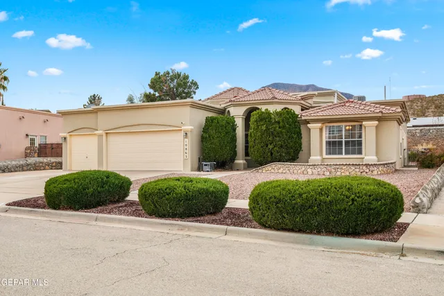 $354,999 | 10863 Loma De Alma Drive, El Paso, TX 79934