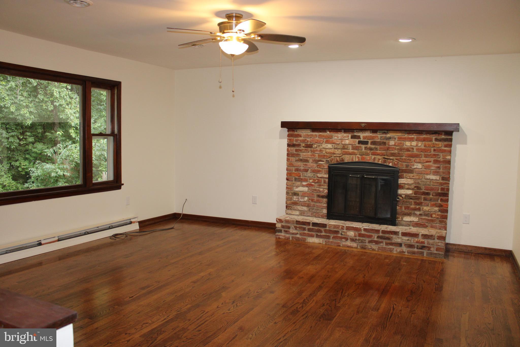 3024 Funks Mill Road Riegelsville, PA 18077 - Photo 4 of 35