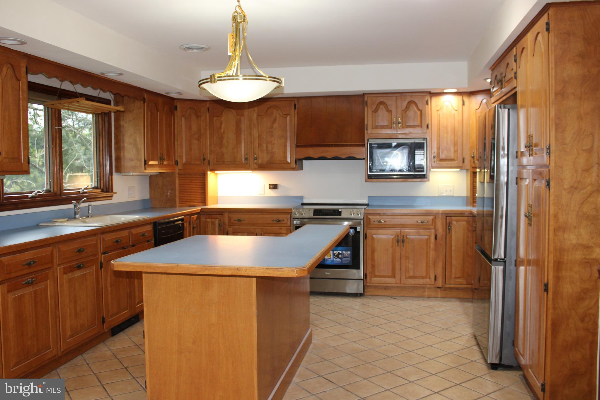 3024 Funks Mill Road Riegelsville, PA 18077 - Photo 5 of 35