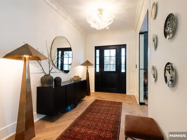 $2,500,000 | 16-18 Paris Avenue, Unit 14, Northvale, NJ 07647