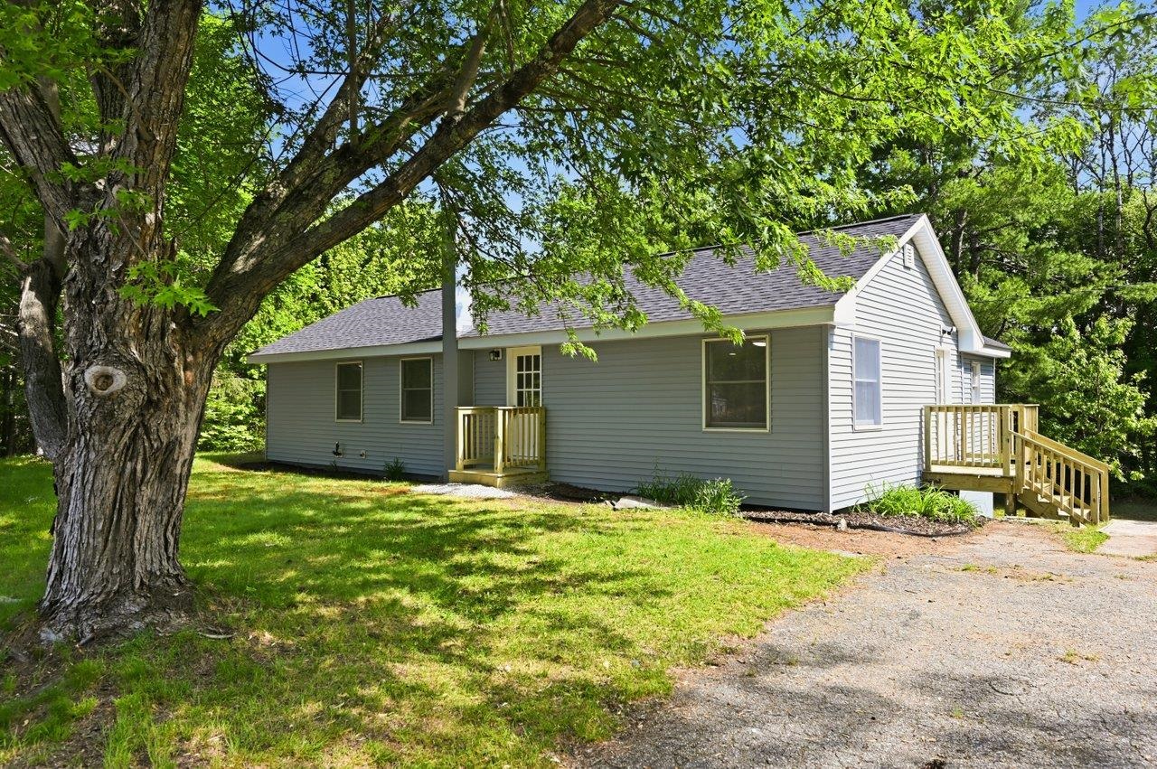 78 Crow Hill Road Rochester, NH 03868 - Photo 1 of 41