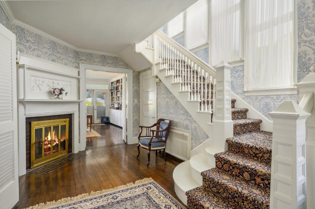 27 Frazar Road Falmouth, MA 02540 - Photo 5 of 27 27 Frazar Front Stairs