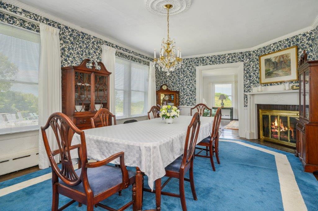 27 Frazar Road Falmouth, MA 02540 - Photo 8 of 27 27 Frazar Dining Room