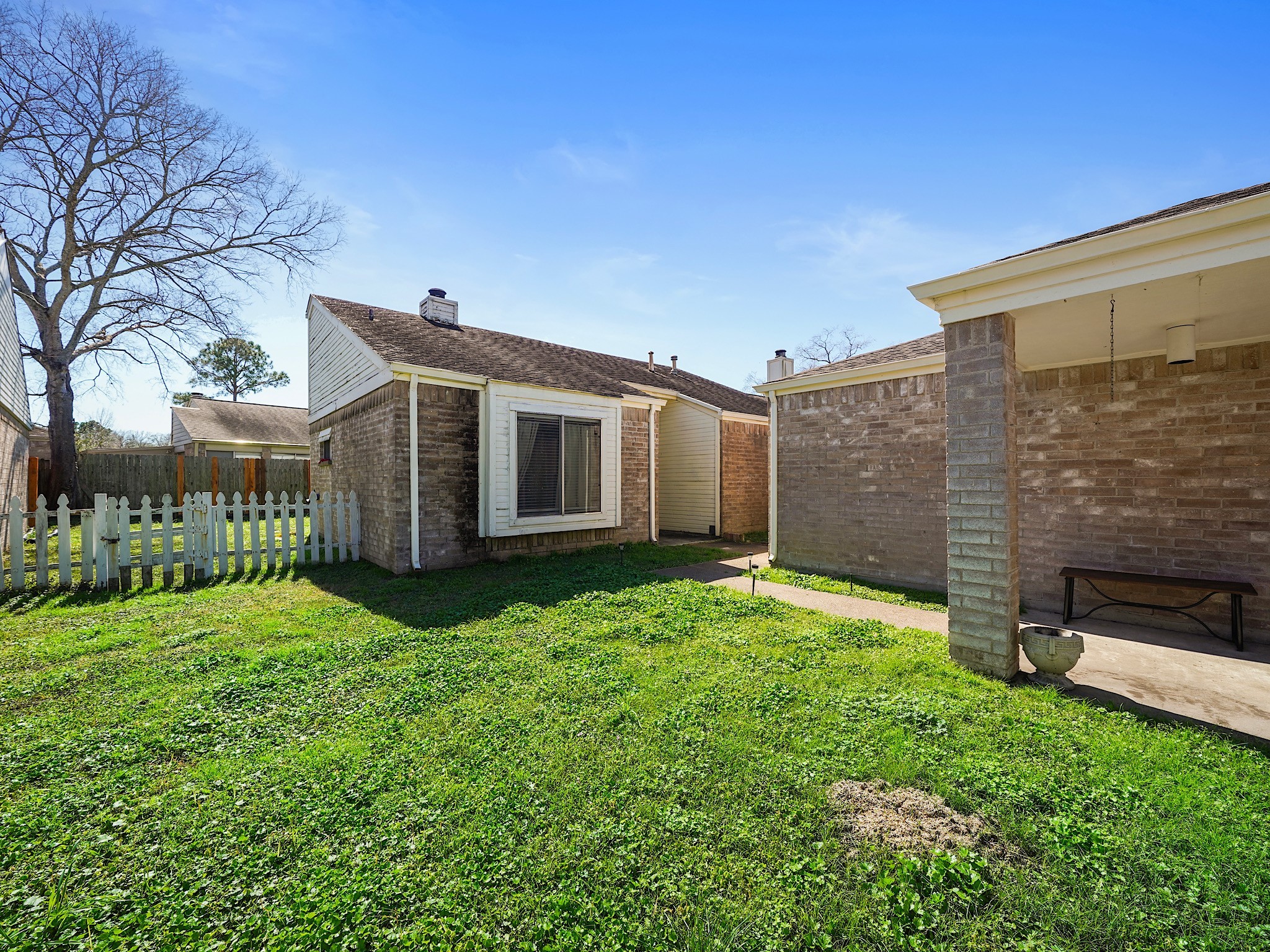 18527 Trail Bend Lane Houston, TX 77084 - Photo 17 of 18 The private courtyard at the front of the home.