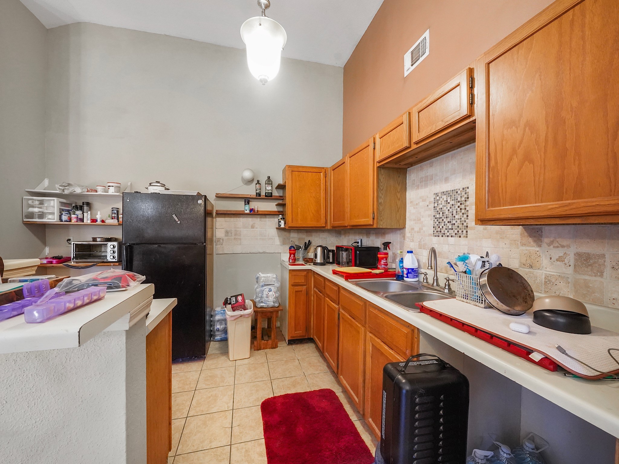 18527 Trail Bend Lane Houston, TX 77084 - Photo 4 of 18 This kitchen is ready for your touch.