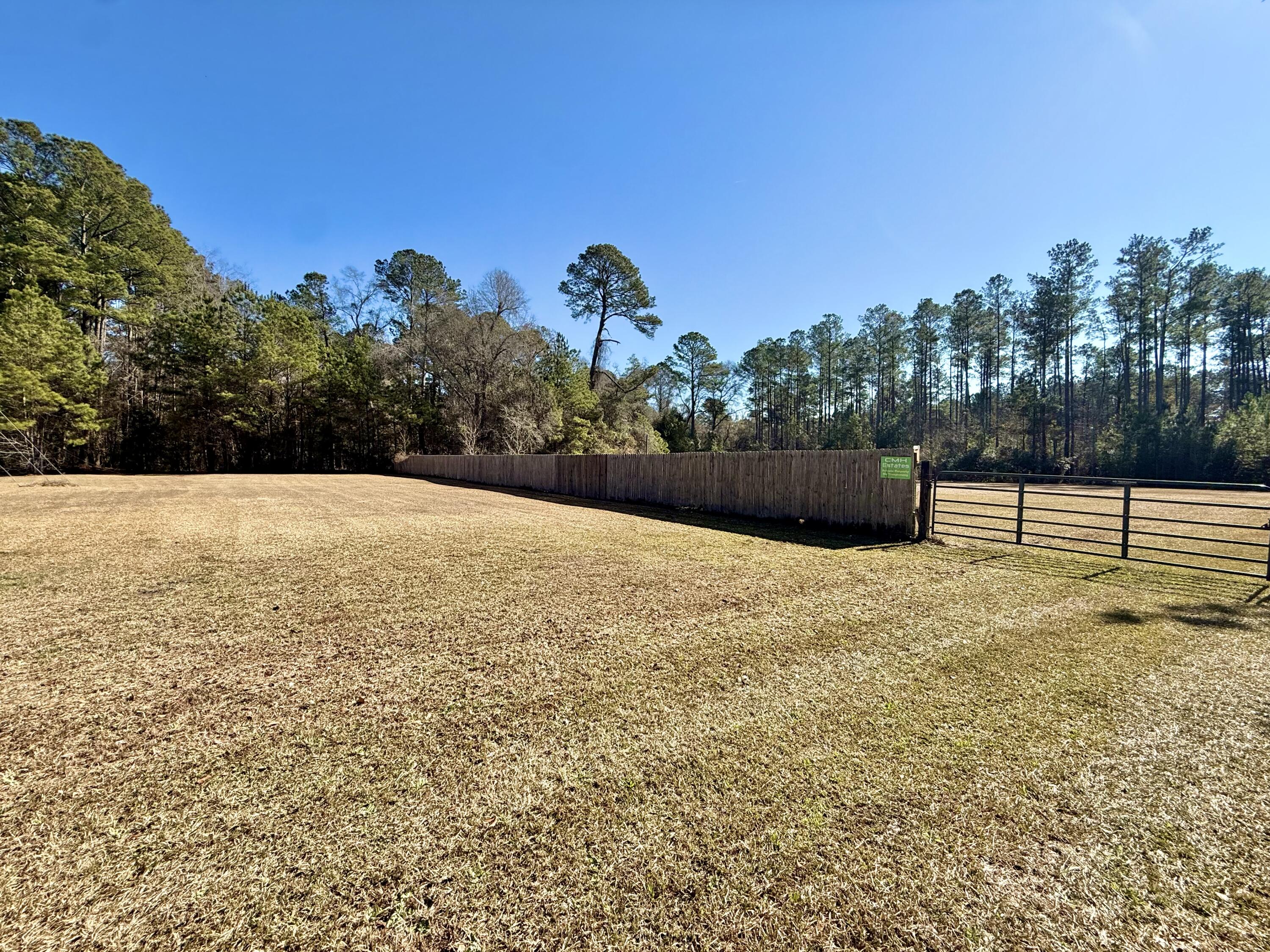 197 Acorn Road Walterboro, SC 29488 - Photo 1 of 14 IMG_1336