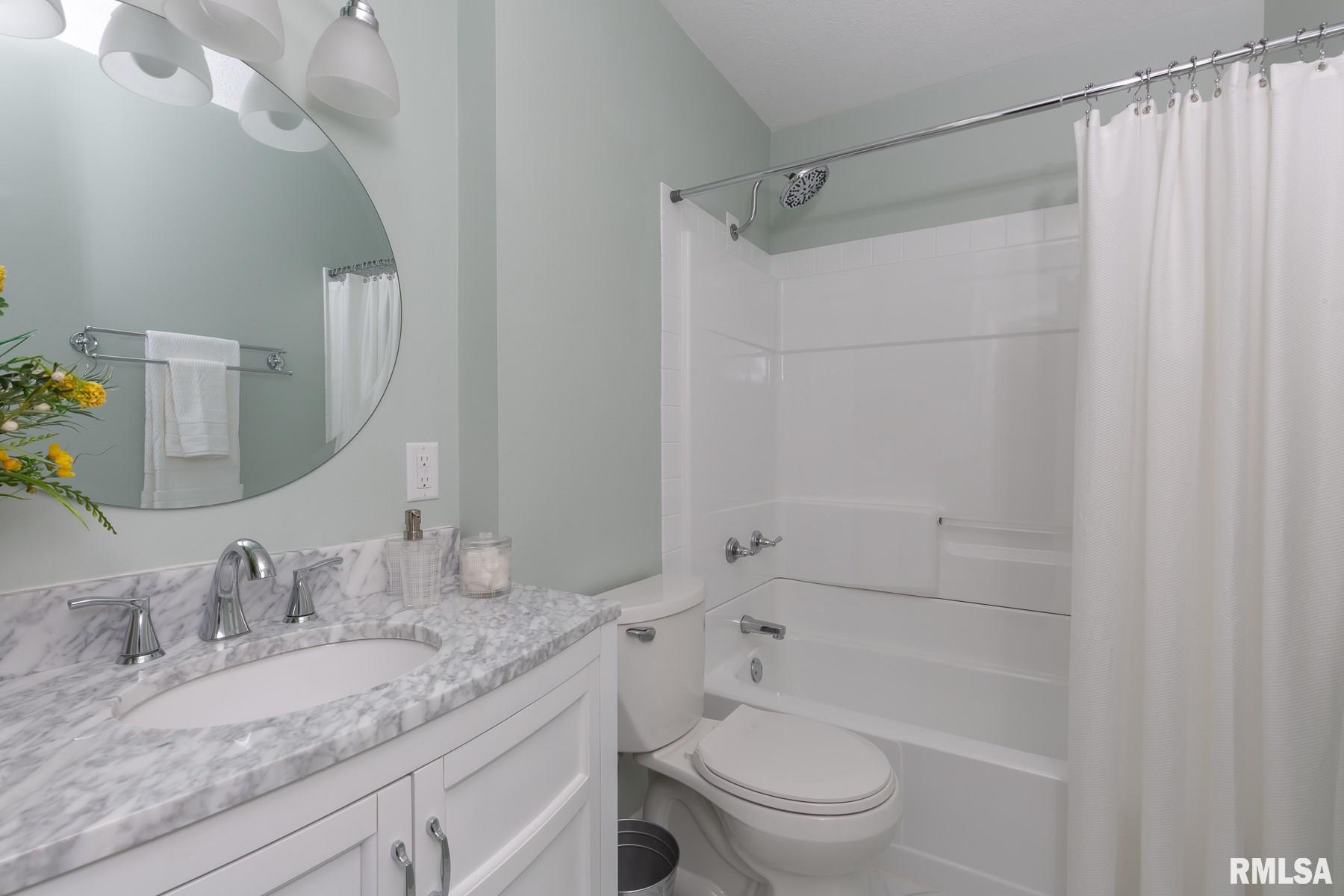 916 6th Street Hampton, IL 61256 - Photo 14 of 25 Gallery Image 14