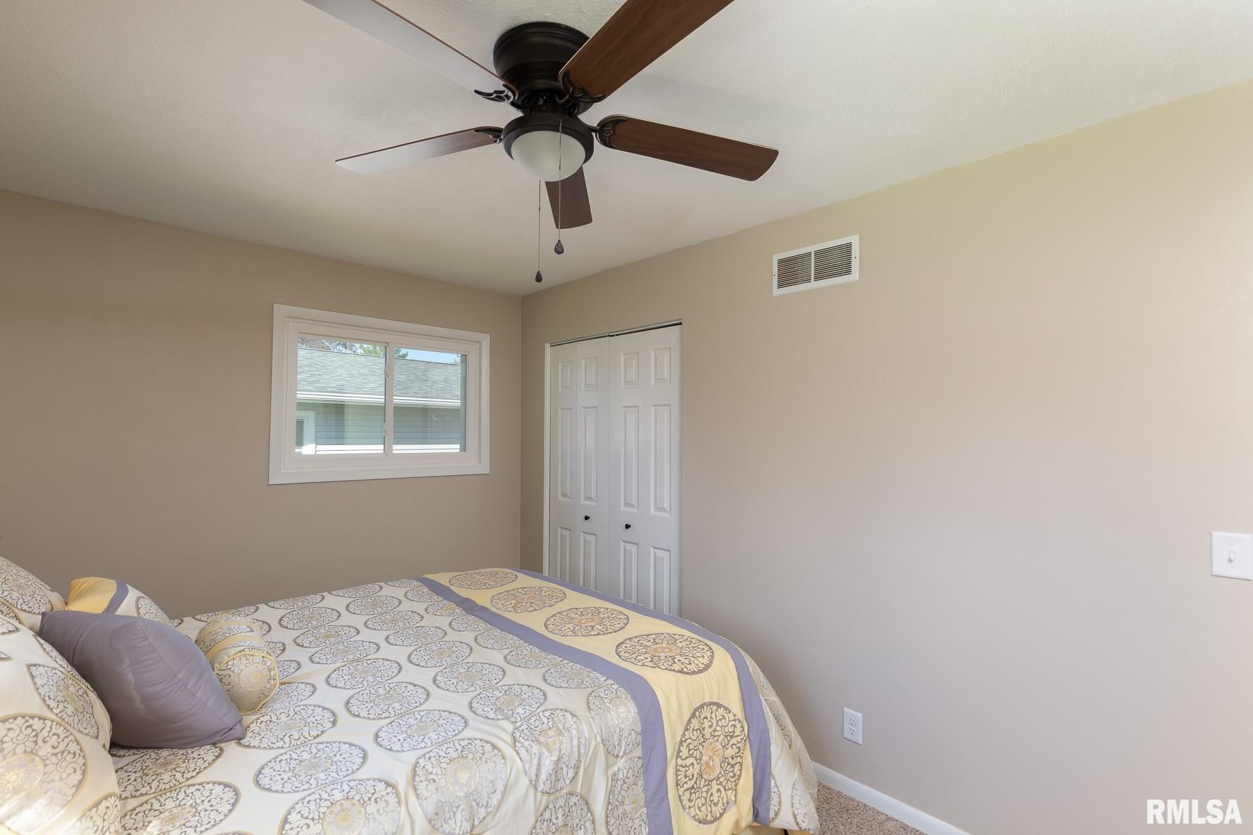 916 6th Street Hampton, IL 61256 - Photo 17 of 25 Gallery Image 17