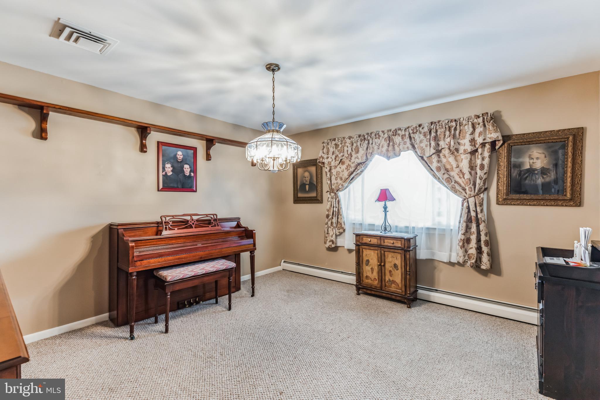 9 Delaware Avenue Berlin, NJ 08009 - Photo 5 of 32