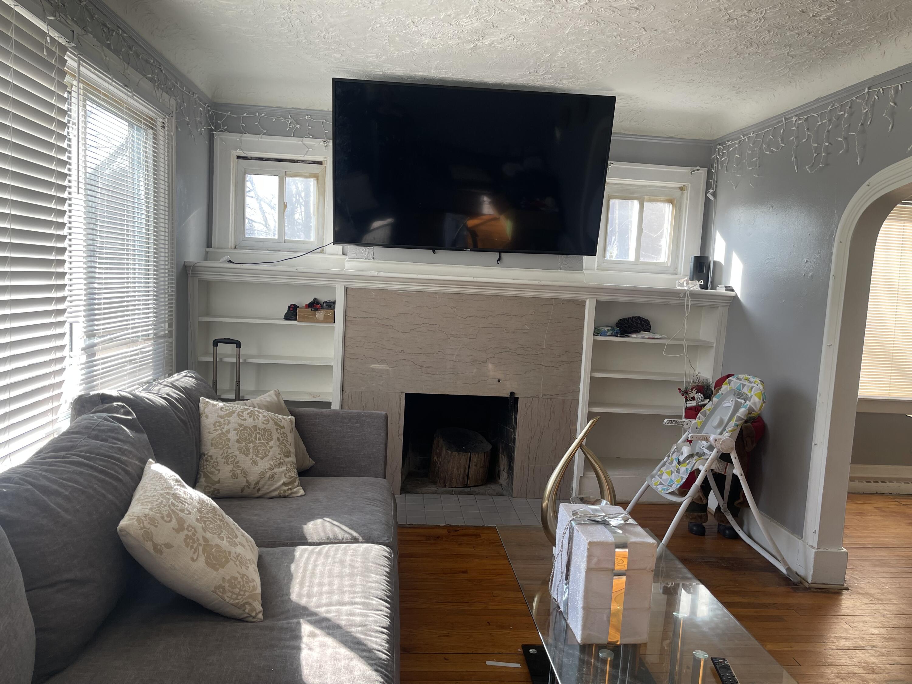 18263 Fielding Street Detroit, MI 48219 - Photo 7 of 24 qqqq