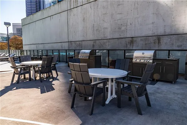 $225,000 | 1280 West Peachtree Street Northwest, Unit 3211, Atlanta, GA 30309