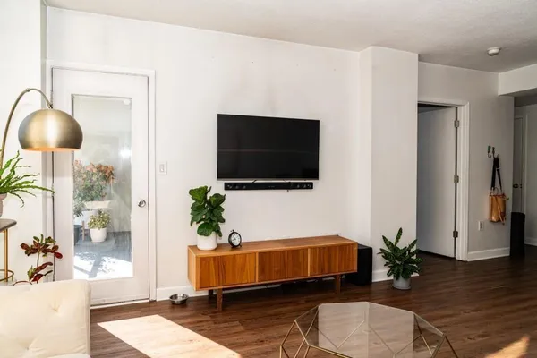 $225,000 | 1280 West Peachtree Street Northwest, Unit 3211, Atlanta, GA 30309