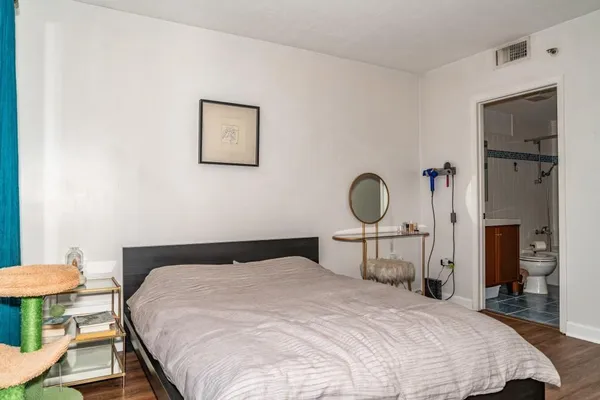 $225,000 | 1280 West Peachtree Street Northwest, Unit 3211, Atlanta, GA 30309