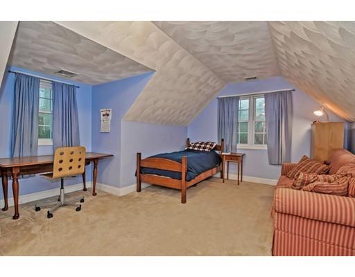 24 Ferris Road Lynn, MA 01904 - Photo 18 of 28 Gallery Image 18