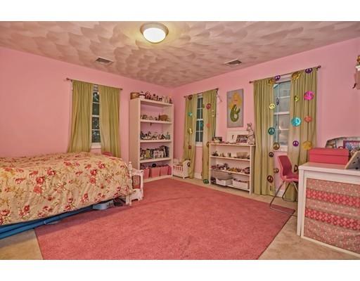 24 Ferris Road Lynn, MA 01904 - Photo 19 of 28 Gallery Image 19