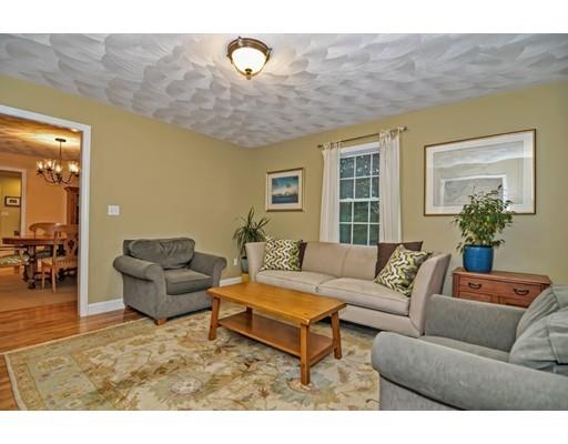 24 Ferris Road Lynn, MA 01904 - Photo 9 of 28 Gallery Image 9