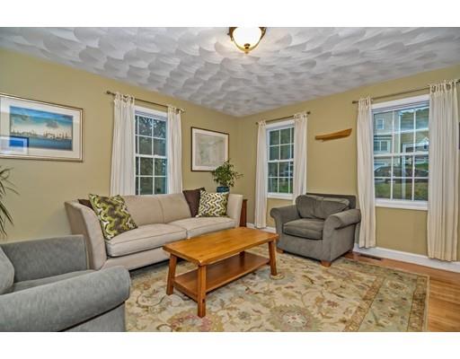 24 Ferris Road Lynn, MA 01904 - Photo 10 of 28 Gallery Image 10