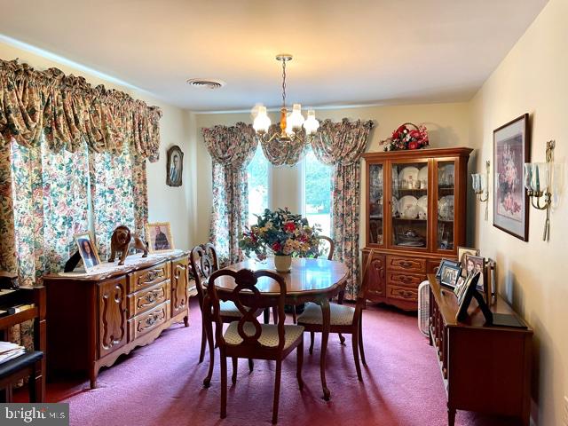196 Tonys Road Elkton, MD 21921 - Photo 7 of 34 Sizable Dining Area for Family Gatherings