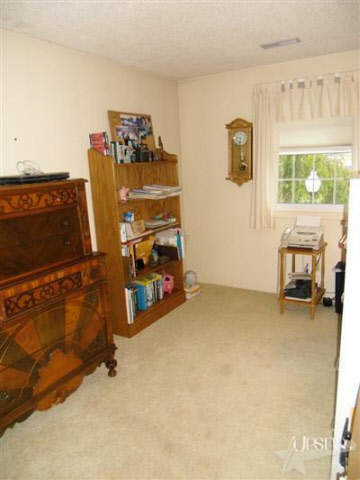 40 Sunset Drive Rome City, IN 46784 - Photo 13 of 26 Gallery Image 13