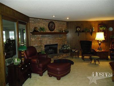 40 Sunset Drive Rome City, IN 46784 - Photo 6 of 26 Gallery Image 6