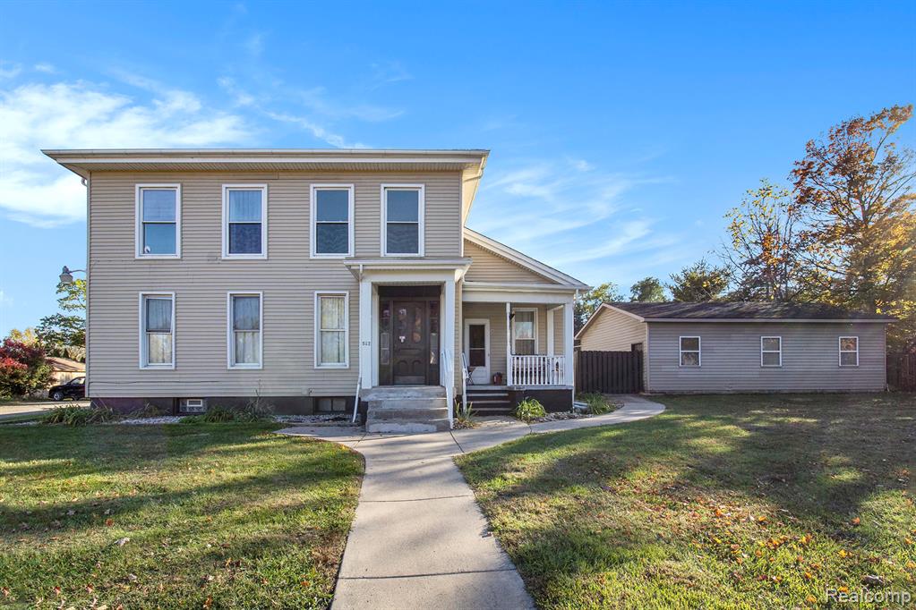 512 East Main Street Pinckney, MI 48169 - Photo 1 of 30