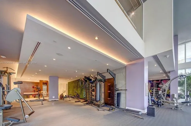 $4,987 | 215 North New River Drive East, Unit 2020, Fort Lauderdale, FL 33301