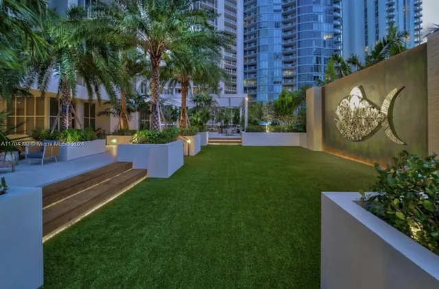 $4,987 | 215 North New River Drive East, Unit 2020, Fort Lauderdale, FL 33301