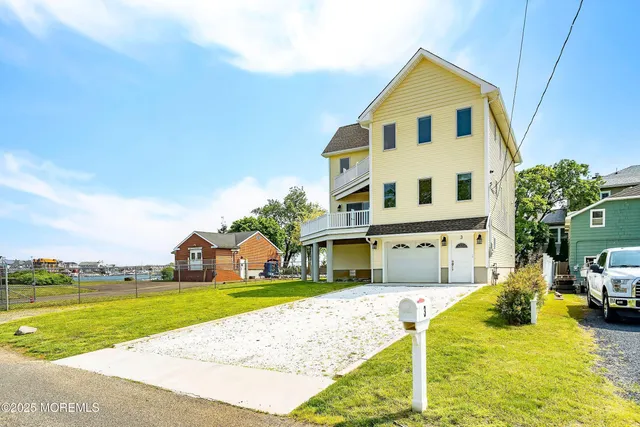 $8,500 | 3 Grant Avenue, Rumson, NJ 07760