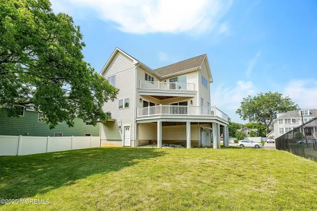 $8,500 | 3 Grant Avenue, Rumson, NJ 07760