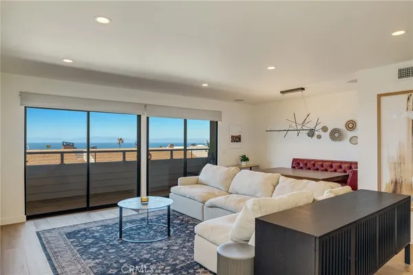 $2,000,000 | 177 C. Mayor, Redondo Beach, CA 90277