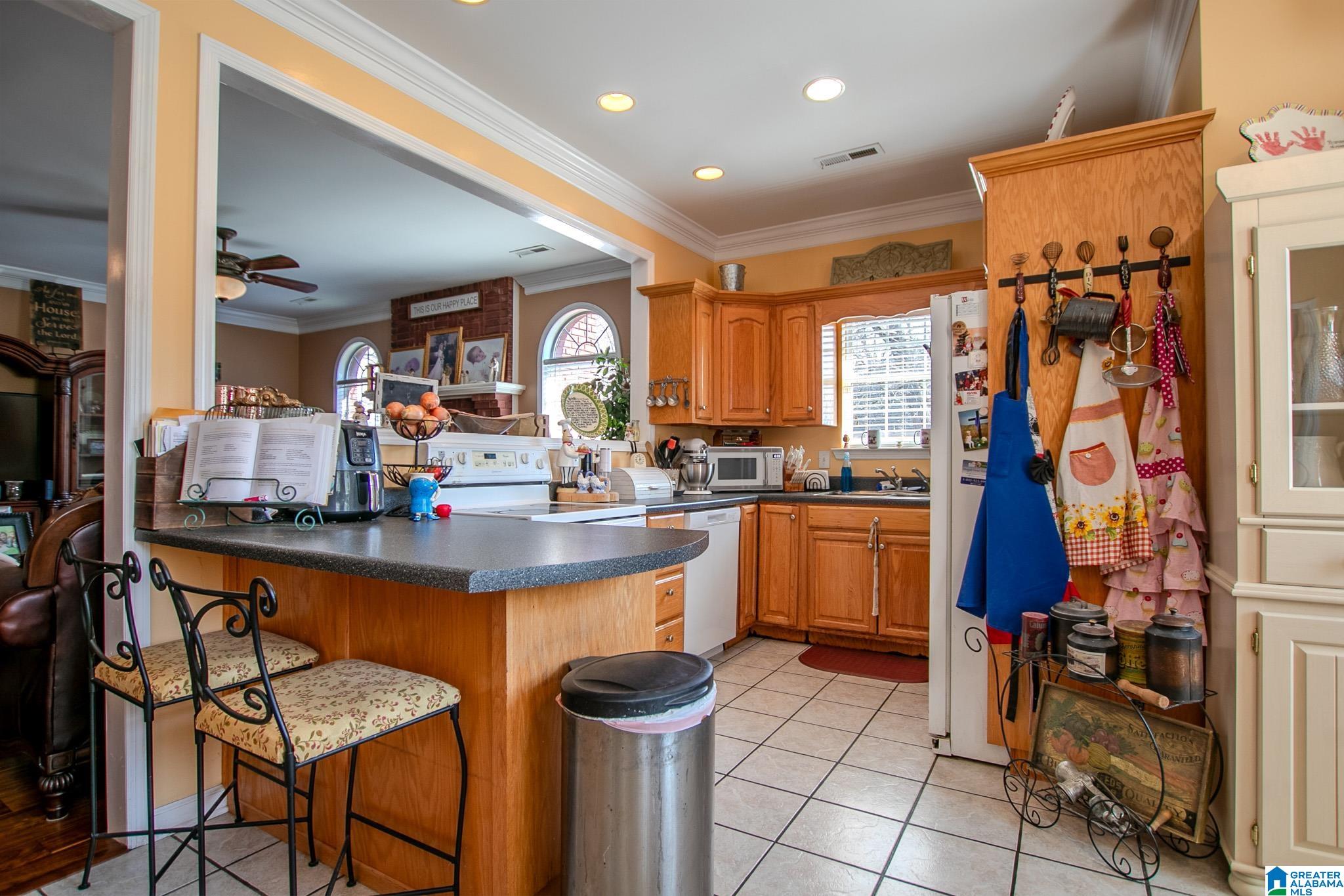 345 Panoramic Circle Warrior, AL 35180 - Photo 9 of 52