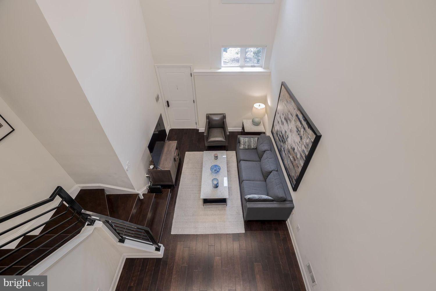1433 K Street Southeast, Unit 101 Washington, DC 20003 - Photo 17 of 25 Gallery Image 17