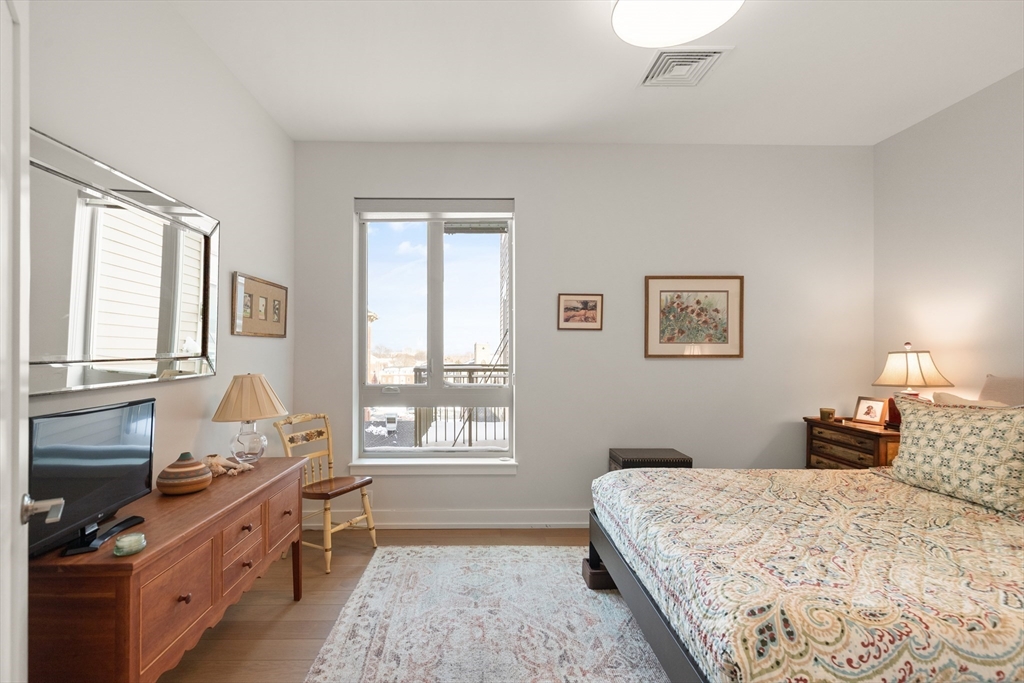 65 Washington Street, Unit 512 Salem, MA 01970 - Photo 17 of 28