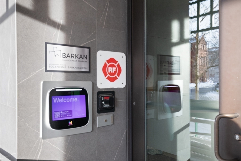 65 Washington Street, Unit 512 Salem, MA 01970 - Photo 2 of 28