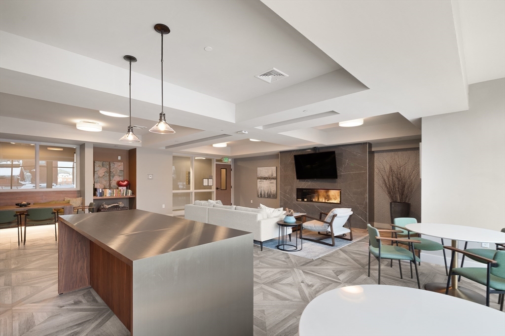 65 Washington Street, Unit 512 Salem, MA 01970 - Photo 24 of 28