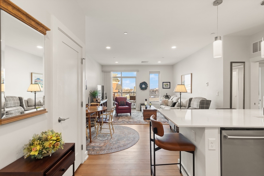 65 Washington Street, Unit 512 Salem, MA 01970 - Photo 3 of 28