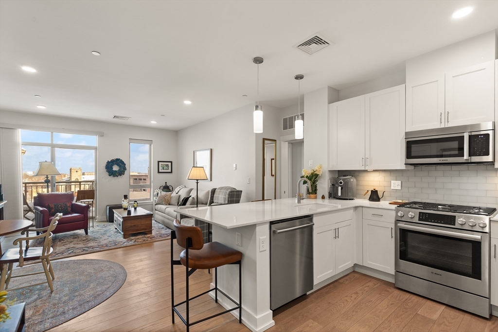 65 Washington Street, Unit 512 Salem, MA 01970 - Photo 5 of 28