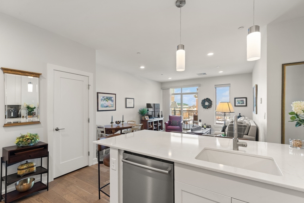 65 Washington Street, Unit 512 Salem, MA 01970 - Photo 6 of 28