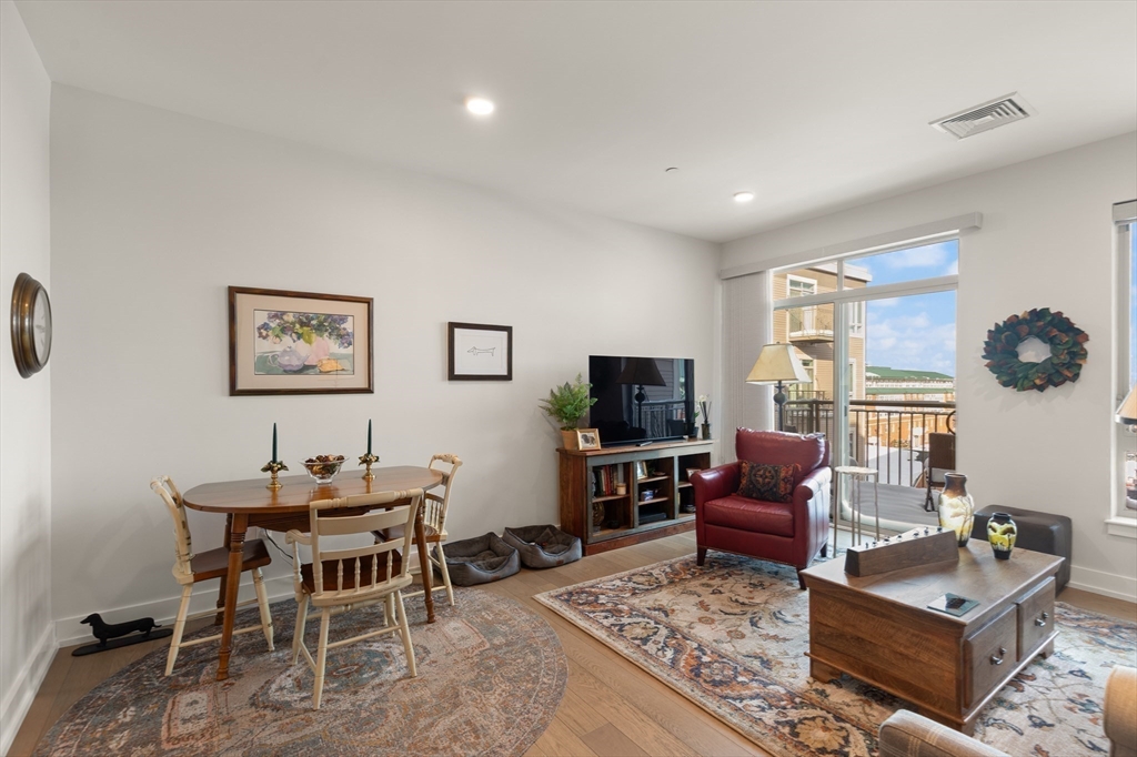 65 Washington Street, Unit 512 Salem, MA 01970 - Photo 7 of 28