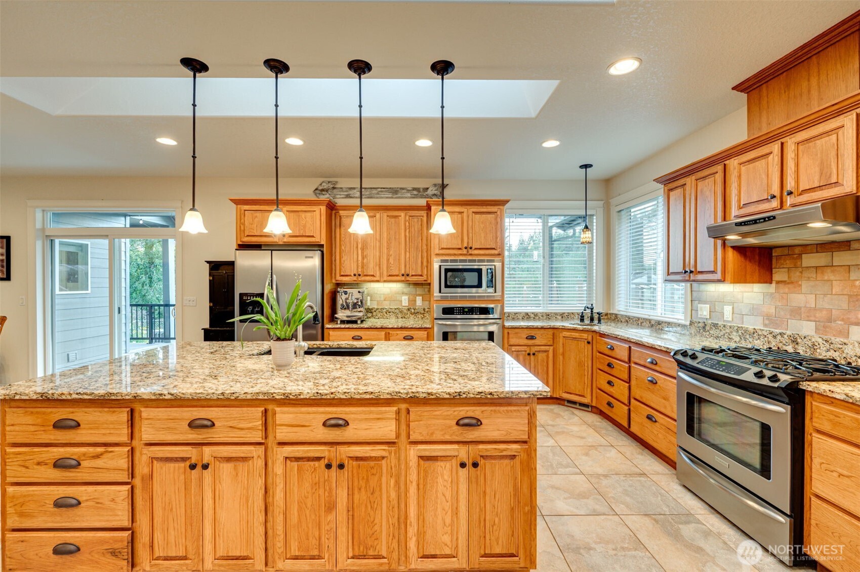 805 Insel Road Woodland, WA 98674 - Photo 6 of 40 Gallery Image 6