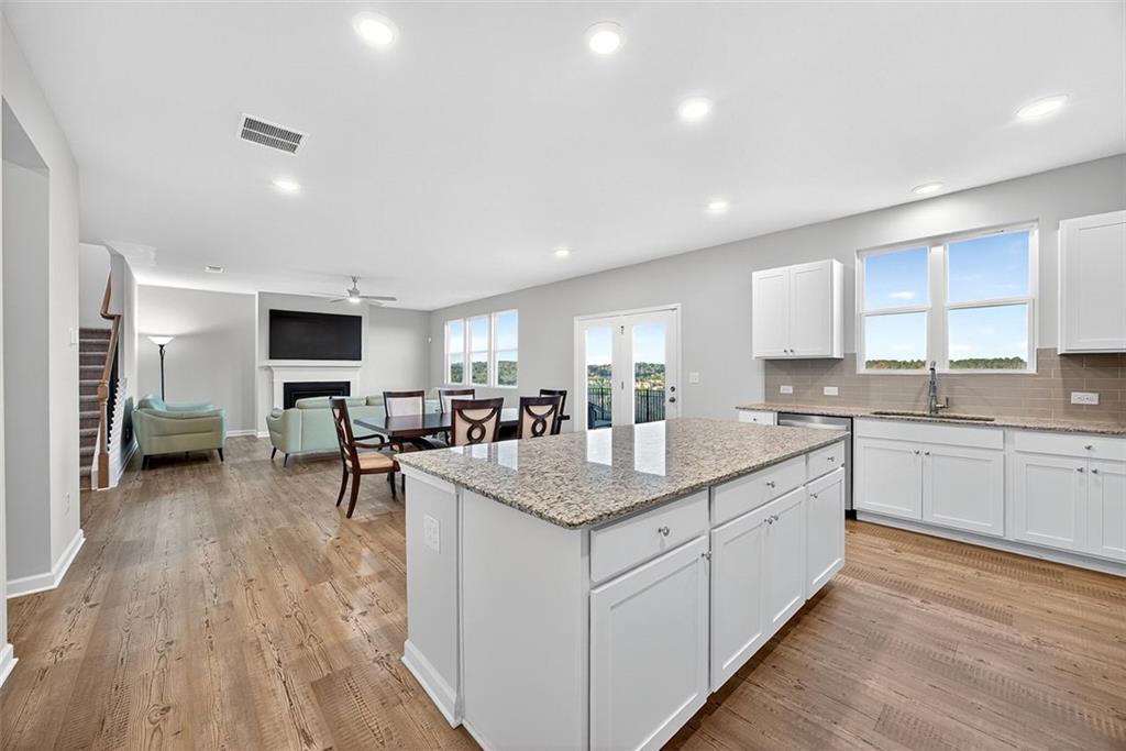 3455 Jasmine Way Atlanta, GA 30331 - Photo 6 of 46 a kitchen with sink stove and cabinets