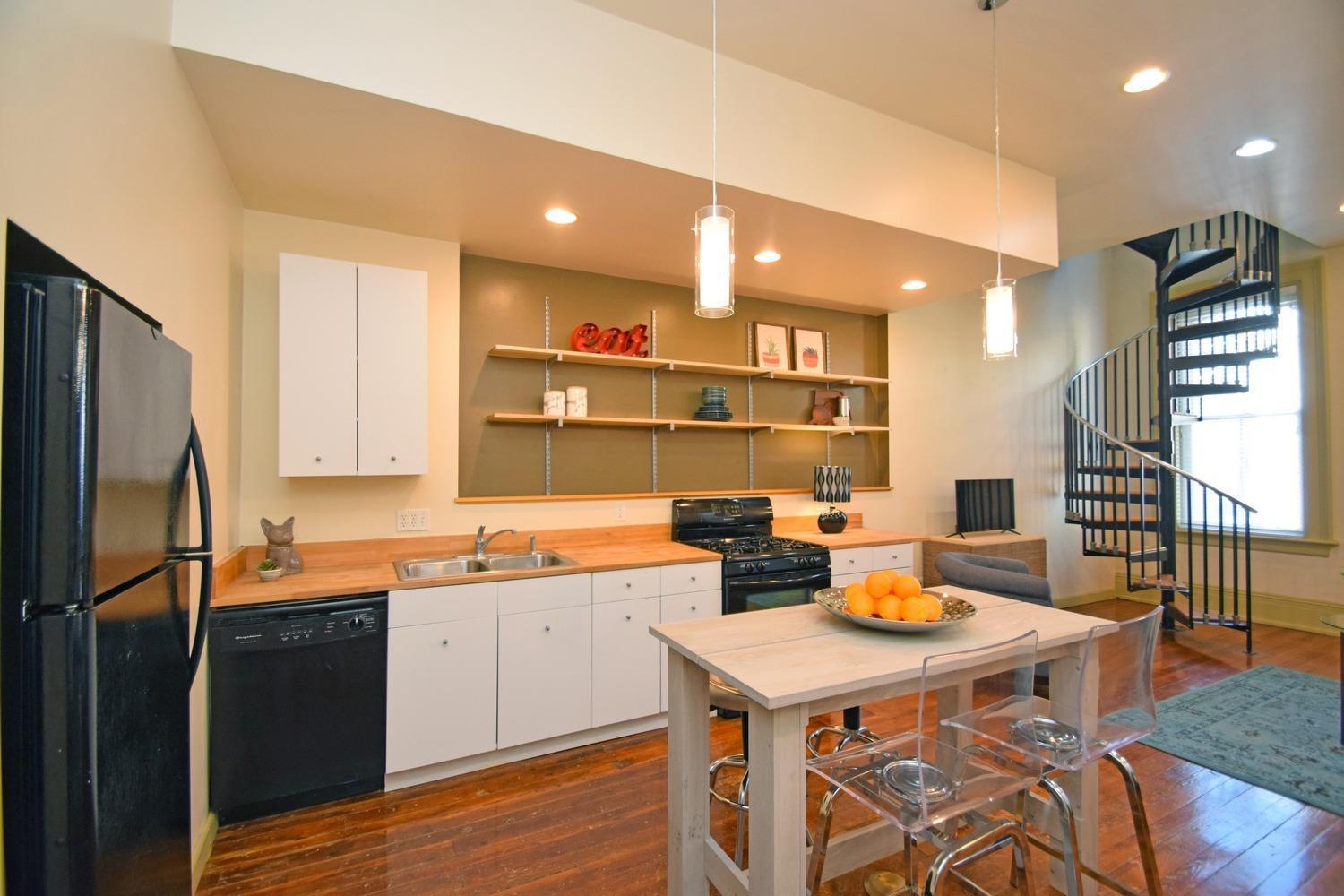 1314 Spring Street, Unit 1 Cincinnati, OH 45202 - Photo 11 of 20 Gallery Image 11